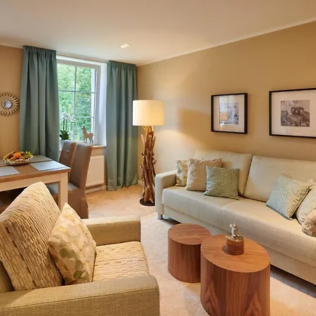 Herrenhaus Kallbach 4*